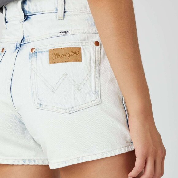 Wrangler® High Rise Shorts - 28 - Festival Short Light Wash in Be The Storm - Picture 1 of 8